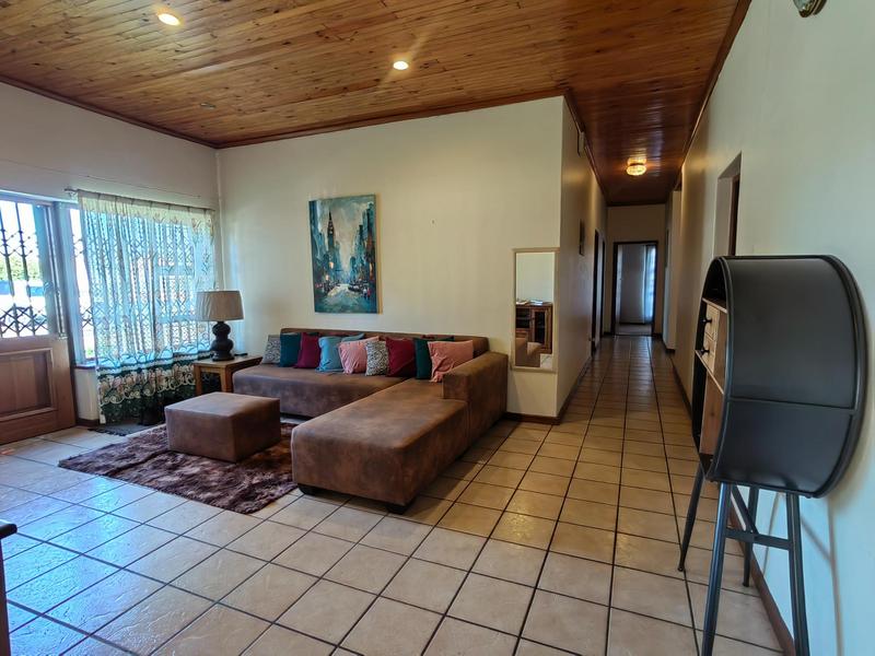 4 Bedroom Property for Sale in Prince Alfred Hamlet Western Cape
